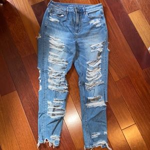 Size 10 AE Mom jeans, lots of detailing